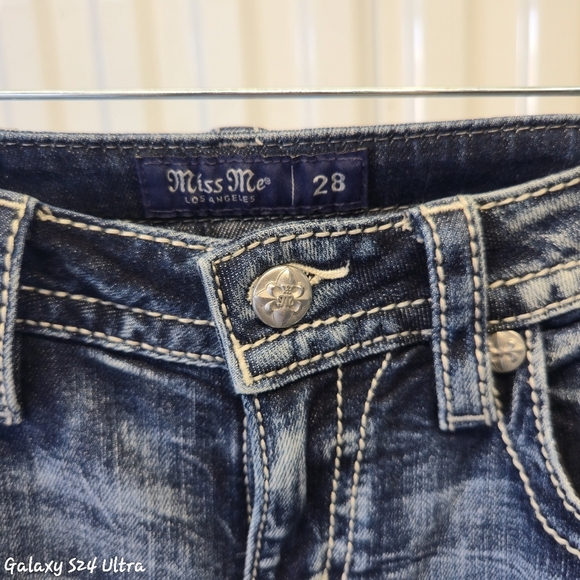 MISS ME mid Rise Skinny Jeans - Picture 4 of 7